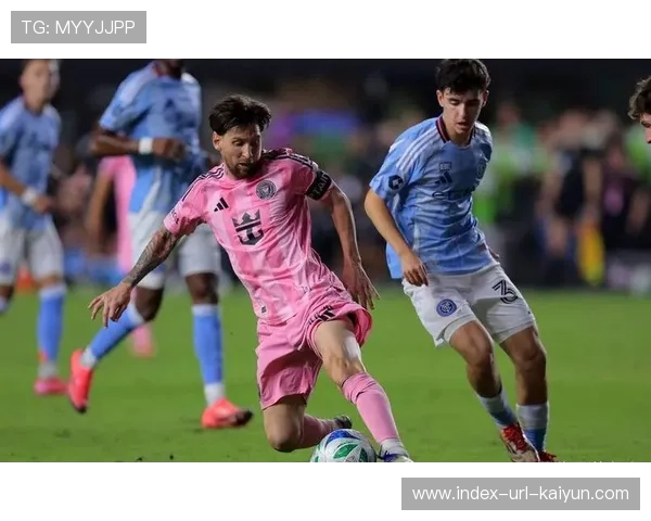 迈阿密国际场面僵持,梅西打破平衡